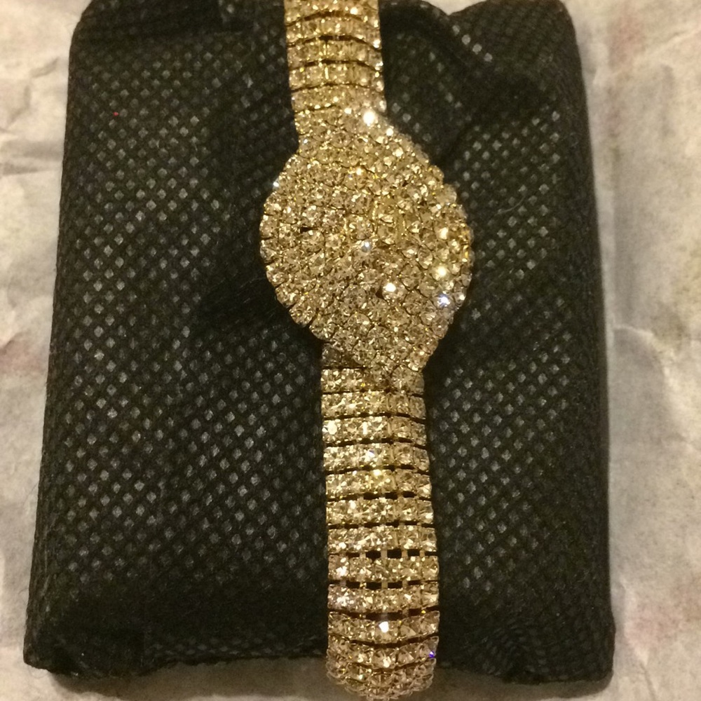 Beautiful rhinestone bracelet